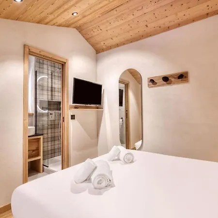 123 * Tignes